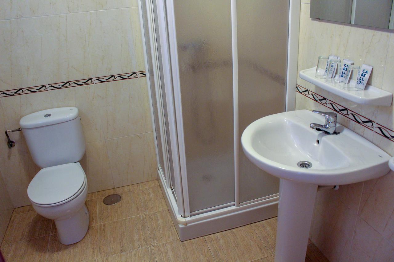 Hostal Esperanza เบนาคาราเฟ ภายนอก รูปภาพ