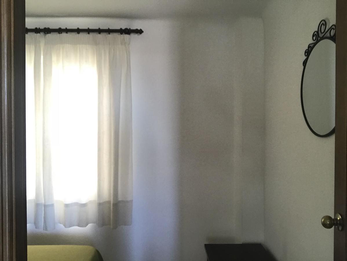 Hostal Esperanza เบนาคาราเฟ ภายนอก รูปภาพ