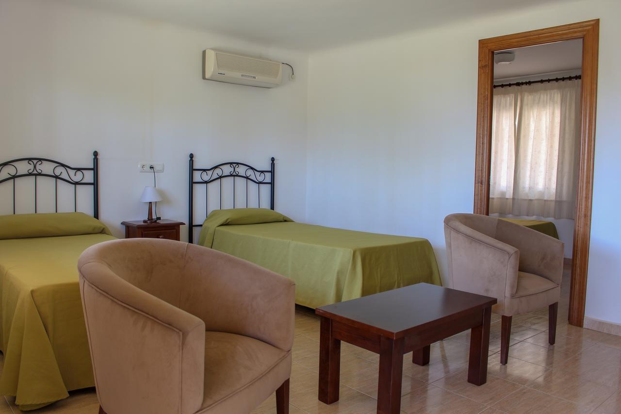 Hostal Esperanza เบนาคาราเฟ ภายนอก รูปภาพ