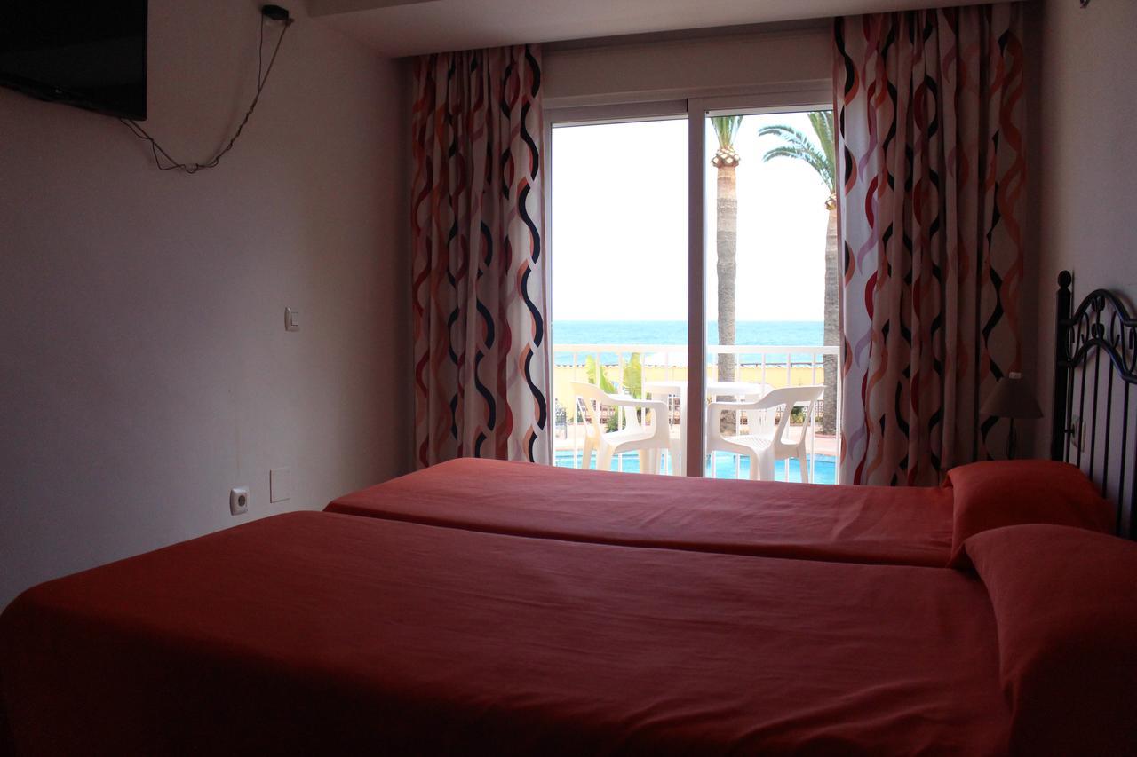 Hostal Esperanza เบนาคาราเฟ ภายนอก รูปภาพ