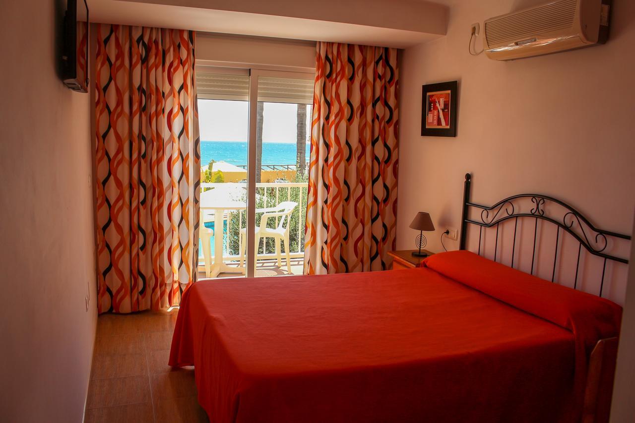 Hostal Esperanza เบนาคาราเฟ ภายนอก รูปภาพ