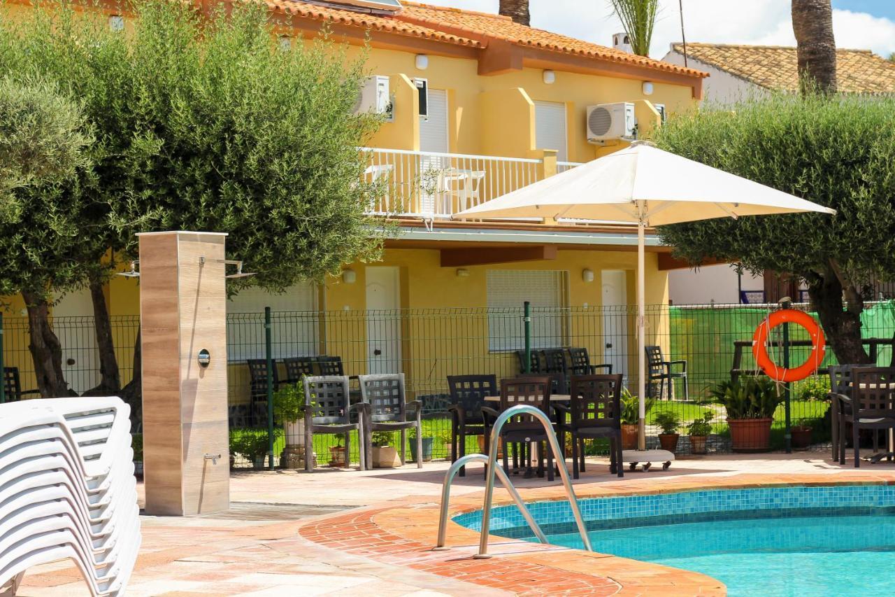 Hostal Esperanza เบนาคาราเฟ ภายนอก รูปภาพ